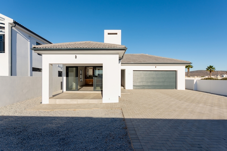 3 Bedroom Property for Sale in Sandy Point Western Cape